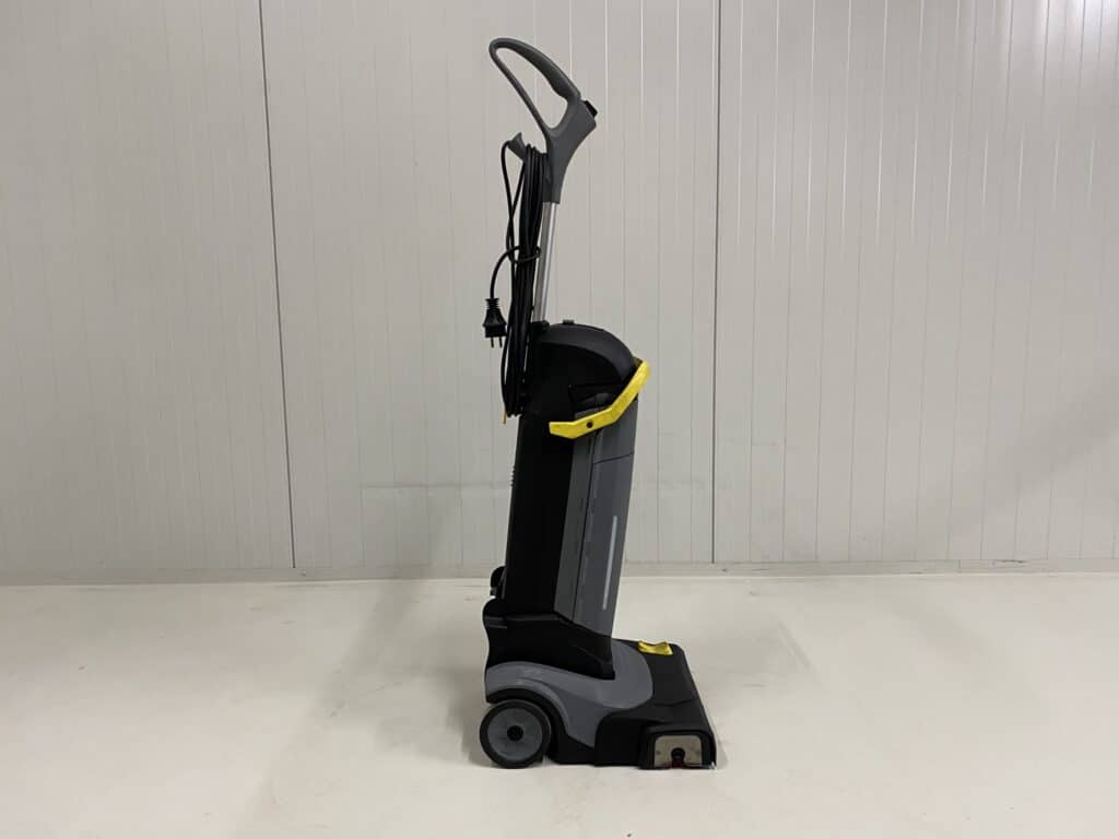 KARCHER SCHROBMACHINE BR 30/4 C 2019