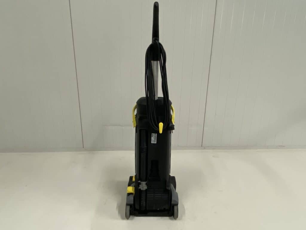 KARCHER SCHROBMACHINE BR 30/4 C 2016