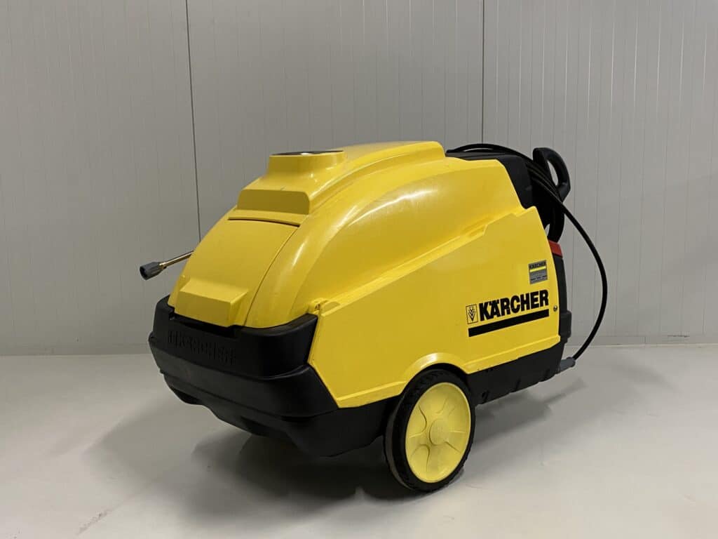 KARCHER HOGEDRUKREINIGER WARMWATER HDS 895 M ECO 400V