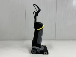 KARCHER SCHROBMACHINE BR 30/4 C 2014