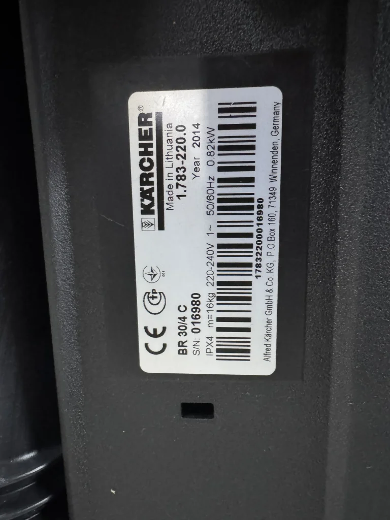 KARCHER SCHROBMACHINE BR 30/4 C 2014