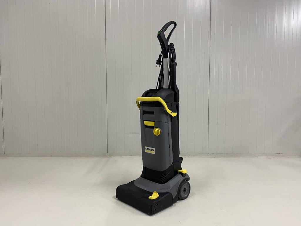 KARCHER SCHROBMACHINE BR 30/4 C Adv