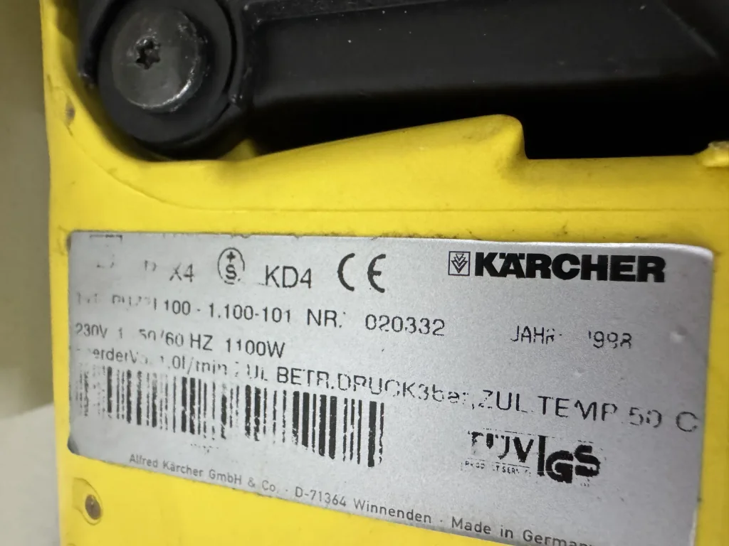 KARCHER SPROEI-EXTRACTIE BEKLEDINGREINIGER Puzzi 10/1