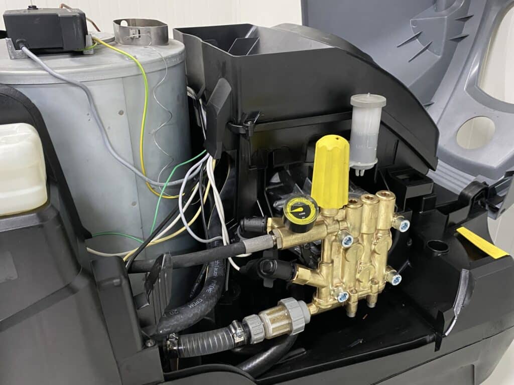 KARCHER WARMWATER HOGEDRUKREINIGER HDS 8/18-4 C 400 VOLT