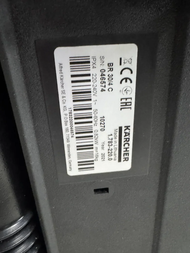 KARCHER SCHROBMACHINE BR 30/4 C 2021
