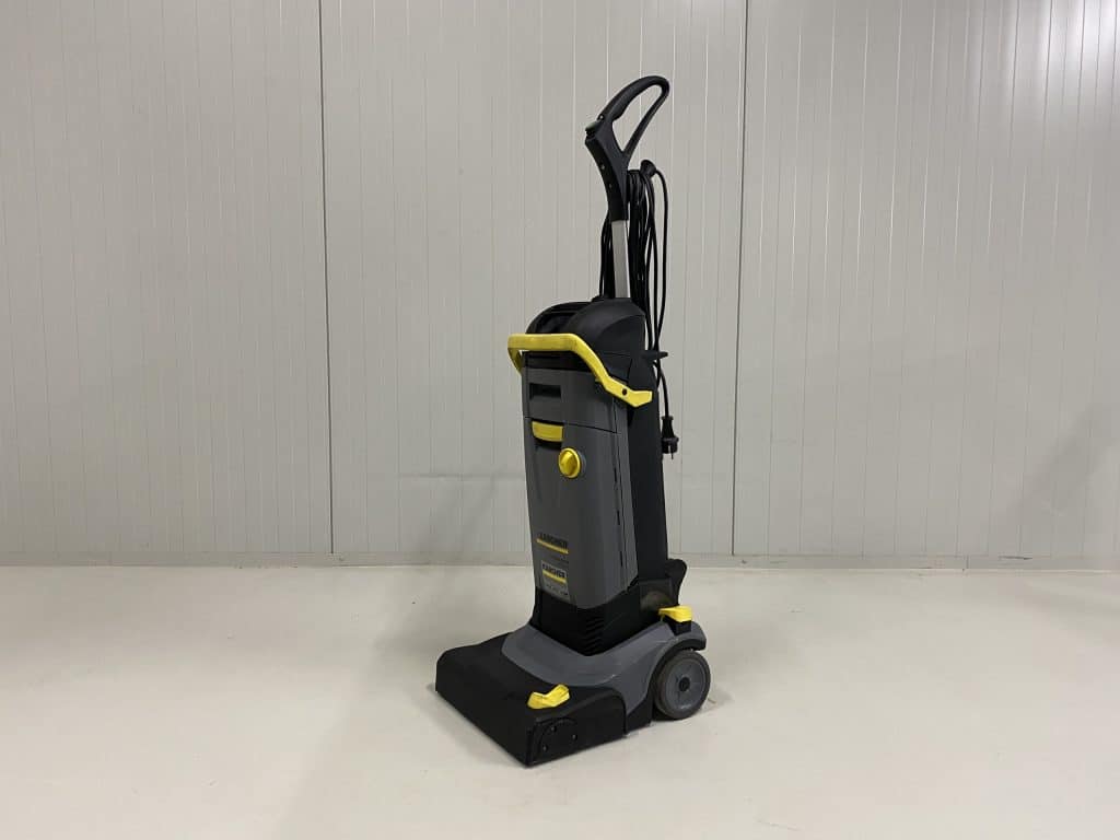 KARCHER SCHROBMACHINE BR 30/4 C 2022