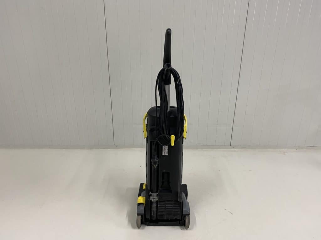 KARCHER SCHROBMACHINE BR 30/4 C 2022