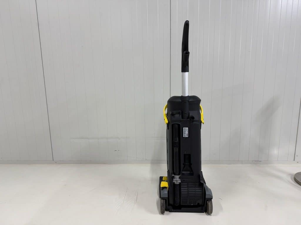 KARCHER SCHROB-/ ZUIGMACHINE BR 30/4 C Bp